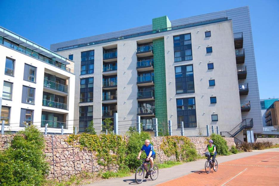 Bayview Apartments Sports Village Cardiff Free Parking & Free Wi Fi Zewnętrze zdjęcie